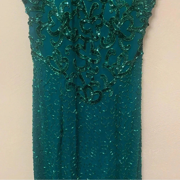 Cache Vintage Silk Beaded Gown - Picture 3 of 13